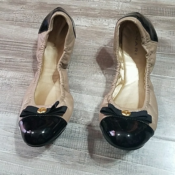 tahari gibson ballet flats